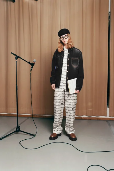 Look 3